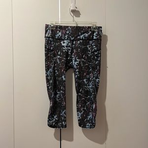 Lululemon Cropped Leggings 6